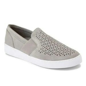 VIONIC slip on shoes size US 8